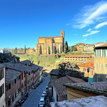 Susy- Nearby The Cathedral Apartment Siena